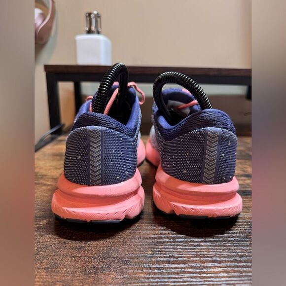 Brooks Launch 6‎ pink and blue Size 7.5 - Picture 13 of 13